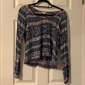 Flowy printed long sleeve blouse